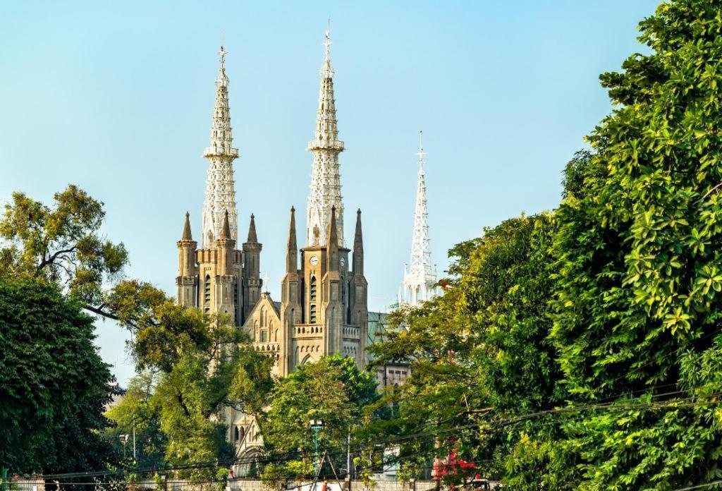 Swiss-Belhotel Mangga Besar Jakarta Exteriör bild